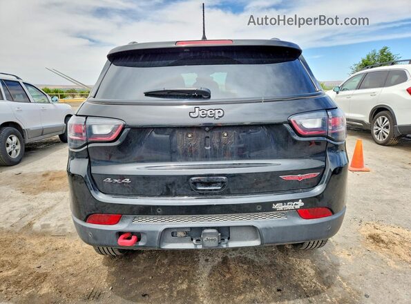 3C4NJDDN5RT106203 2024 JEEP COMPASS Black უკანა ხედი