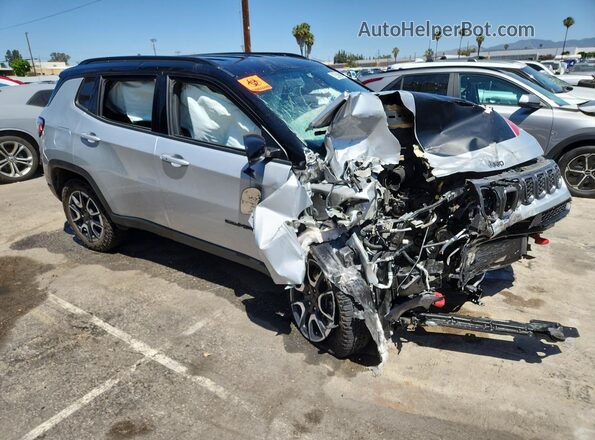 3C4NJDDN5RT149648 2024 JEEP COMPASS Silver 360 interior view