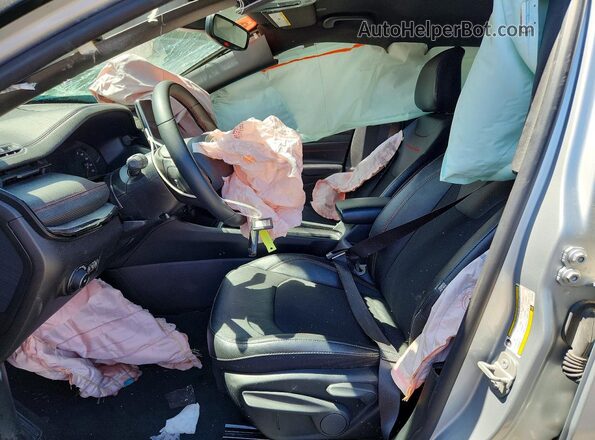 3C4NJDDN5RT149648 2024 JEEP COMPASS Silver Front interior view