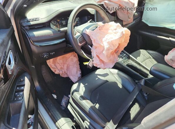 3C4NJDDN5RT149648 2024 JEEP COMPASS Silver Dashboard view