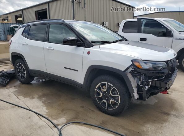 3C4NJDDN5ST584062 2025 JEEP COMPASS White 