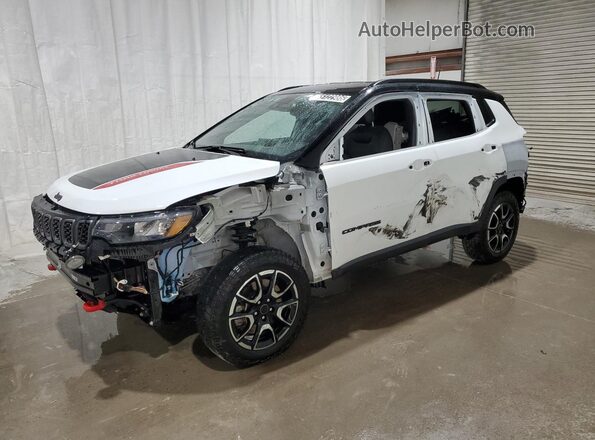 3C4NJDDN6ST594471 2025 JEEP COMPASS White 