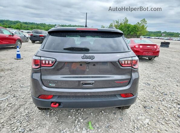 3C4NJDDN7PT528003 2023 JEEP COMPASS Gray Rear view
