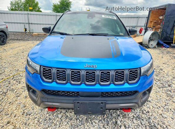 3C4NJDDN7RT100130 2024 JEEP COMPASS Blue Widok z przodu