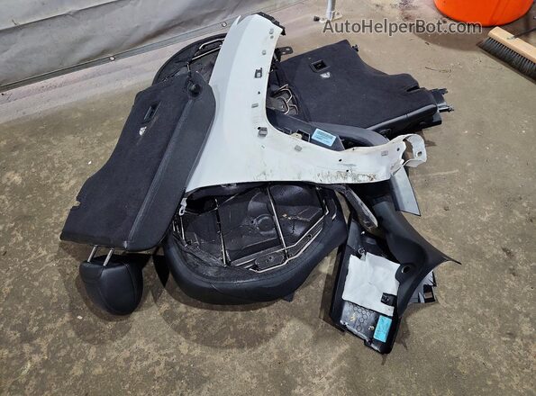 3C4NJDDN7RT608176 2024 JEEP COMPASS Белый 