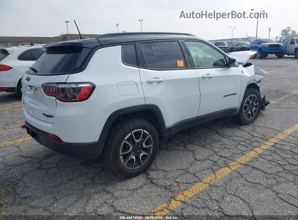 3C4NJDDN8ST553453 2025 JEEP COMPASS White Tył prawy