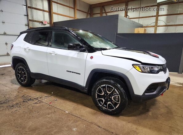 3C4NJDDNXST556564 2025 JEEP COMPASS White Przód prawy