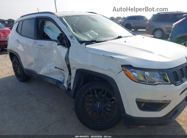 3C4NJDEB1MT551485 2021 JEEP COMPASS White Widok z przodu