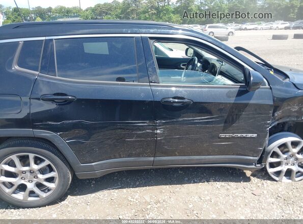 3C4NJDFB0NT221398 2022 JEEP COMPASS Black Rear interior view