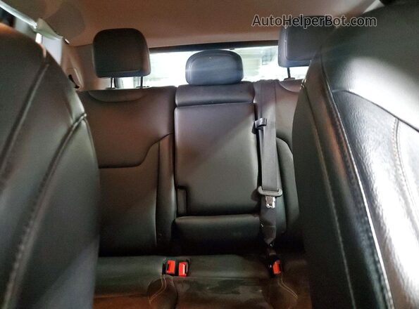 3C4NJDFB1NT117972 2022 JEEP COMPASS Black Rear seats view