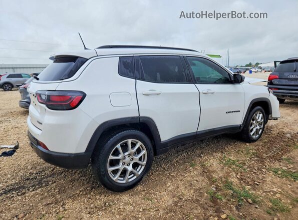 3C4NJDFB1NT144086 2022 JEEP COMPASS White Tył prawy