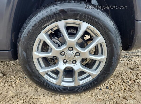 3C4NJDFB1NT144086 2022 JEEP COMPASS White 