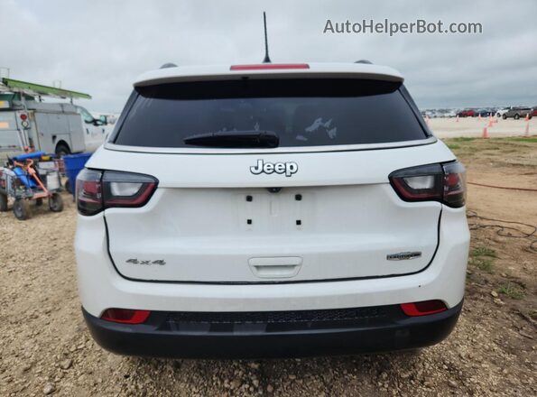 3C4NJDFB1NT144086 2022 JEEP COMPASS White 