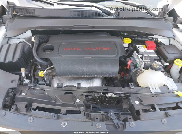 3C4NJDFB2NT177307 2022 JEEP COMPASS Белый Вид сзади