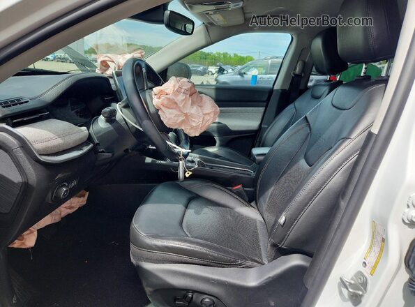 3C4NJDFB6NT172465 2022 JEEP COMPASS Белый 