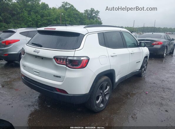 3C4NJDFB7NT130645 2022 JEEP COMPASS White Rear right