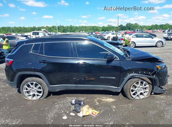 3C4NJDFB7NT230227 2022 JEEP COMPASS Black Rear interior view