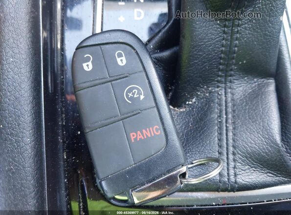 3C4NJDFB7NT230227 2022 JEEP COMPASS Black Dashboard view