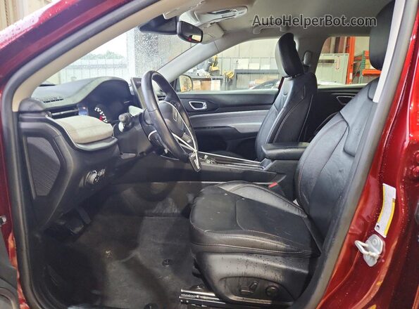 3C4NJDFBXNT118019 2022 JEEP COMPASS Burgundy Widok wnętrza z przodu