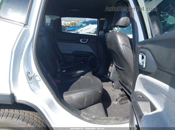 3C4NJDFN1RT591050 2024 JEEP COMPASS White Vista de la etiqueta del VIN