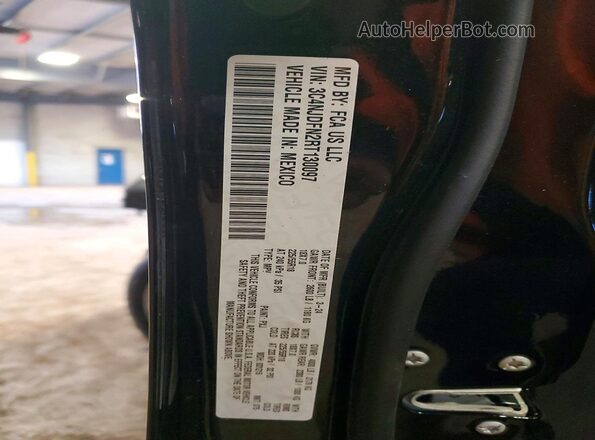 3C4NJDFN2RT130097 2024 JEEP COMPASS Black 360 interior view