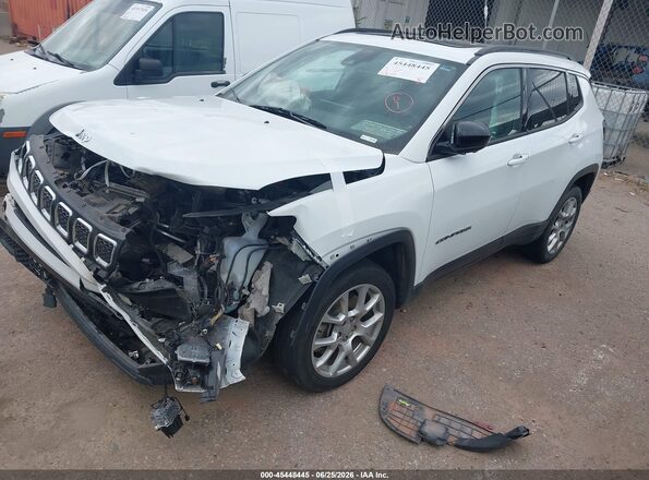 3C4NJDFN4PT528201 2023 JEEP COMPASS White Front left