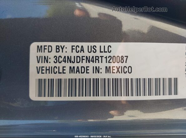 3C4NJDFN4RT120087 2024 JEEP COMPASS Gray Vista del compartimento del motor