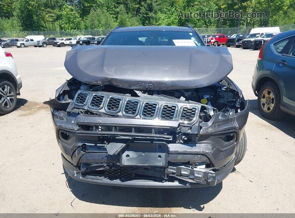 3C4NJDFN4RT120087 2024 JEEP COMPASS Gray Vista interior trasera