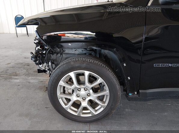 3C4NJDFN5RT140929 2024 JEEP COMPASS Black Widok z przodu