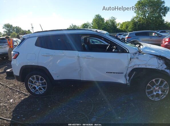 3C4NJDFN6PT512677 2023 JEEP COMPASS White Vista interior de 360 grados