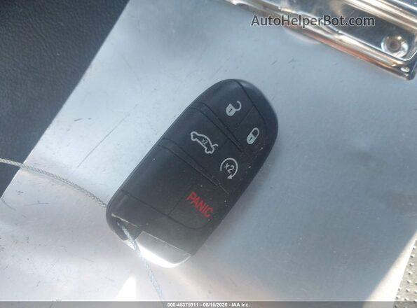 3C4NJDFN6PT512677 2023 JEEP COMPASS White Vista del salpicadero