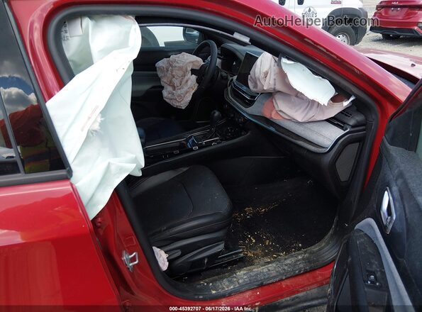 3C4NJDFN8PT508226 2023 JEEP COMPASS Красный Вид салона спереди