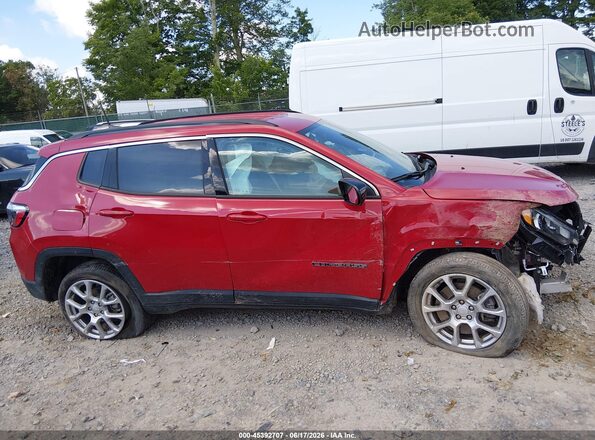 3C4NJDFN8PT508226 2023 JEEP COMPASS Красный Вид задней части салона