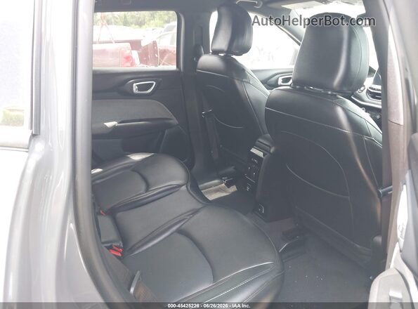 3C4NJDFN8PT524264 2023 JEEP COMPASS Gray VIN კოდის სტიკერის ხედი