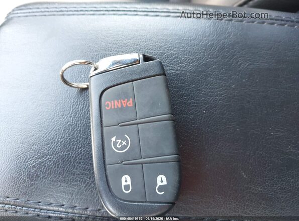 3C4NJDFN8PT546975 2023 JEEP COMPASS Gray Вид панелі приладів