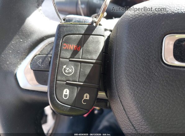 3C4NJDFN9PT517484 2023 JEEP COMPASS Gray Առջևի վահանակի տեսք