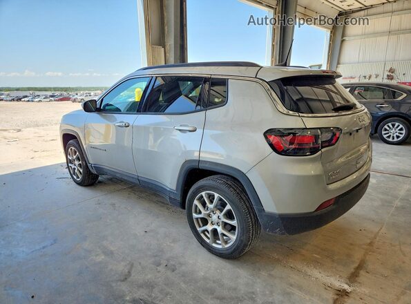3C4NJDFN9RT130520 2024 JEEP COMPASS Silver Tył lewy