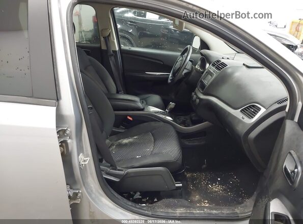 3C4PDCAB4HT602693 2017 DODGE JOURNEY Silver Front interior view