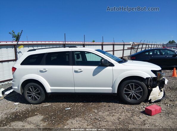 3C4PDCAB9JT386006 2018 DODGE JOURNEY Белый Вид задней части салона