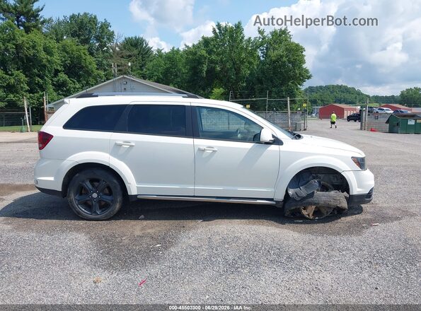 3C4PDCGB0LT270025 2020 DODGE JOURNEY White Սալոնի 360 աստիճան տեսք