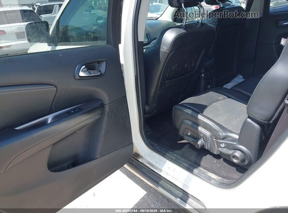 3C4PDCGG3HT697587 2017 DODGE JOURNEY White VIN կոդի պիտակի տեսք