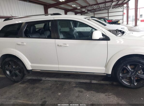 3C4PDCGG4JT378267 2018 DODGE JOURNEY White Вид задньої частини салону