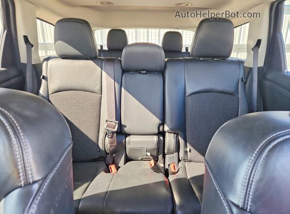 3C4PDCGG5JT141092 2018 DODGE JOURNEY White Vista de los asientos traseros