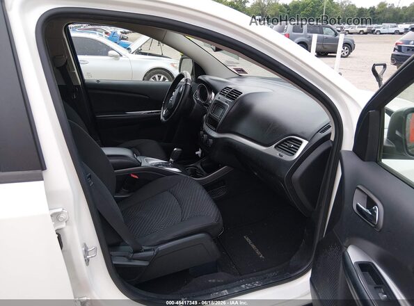 3C4PDCGG8HT625526 2017 DODGE JOURNEY White Widok wnętrza z przodu
