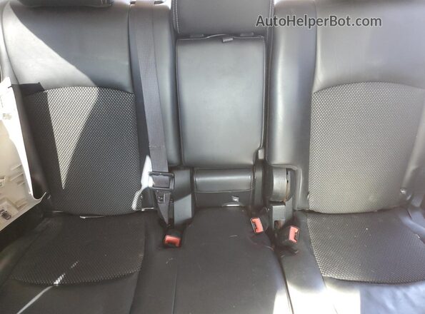 3C4PDCGGXJT156882 2018 DODGE JOURNEY Gray Հետևի նստատեղերի տեսք