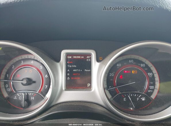 3C4PDDEG1KT784677 2019 DODGE JOURNEY Черный Вид задних сидений