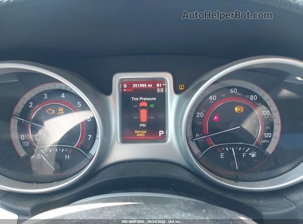 3C4PDDEG9JT469964 2018 DODGE JOURNEY White Widok tylnych siedzeń