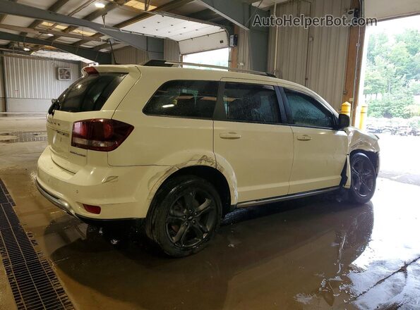 3C4PDDGG8JT504281 2018 DODGE JOURNEY White Trasero derecho
