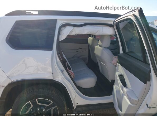 3C4PJMB22TT204016 2026 JEEP CHEROKEE White Вид наклейки з VIN-кодом