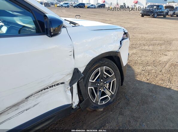 3C4PJMB22TT204016 2026 JEEP CHEROKEE White Вид задньої частини салону